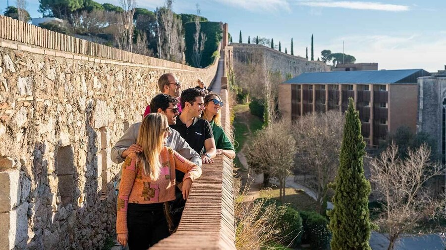 GIRONA CITY TOUR WITH HIGH-SPEED TRAIN FROM BARCELONA