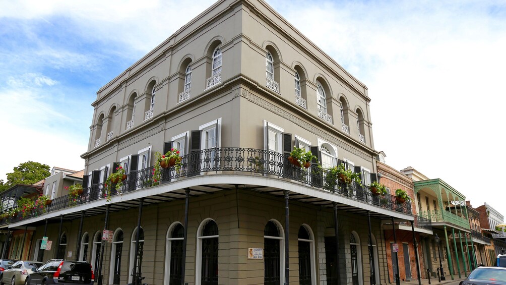 Exterior view of haunted building in New Orleans