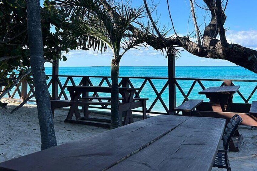 Bench with Beauty, come have lunch with us and enjoy the view!