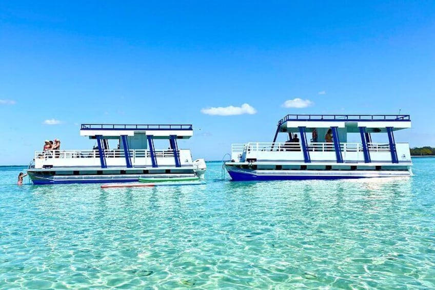 Private Chartered Pontoon Boat-Up to 16 Guests Island Time