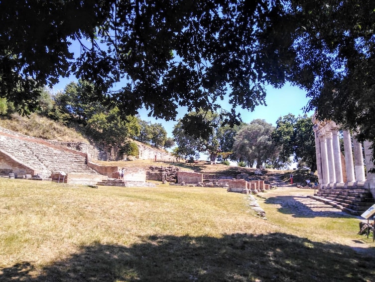 Apollonia and Ardenica guided tour