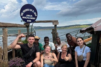 Tour en grupo de 1 día por Jinja y fuente del Nilo (Airpals Safaris Tour)