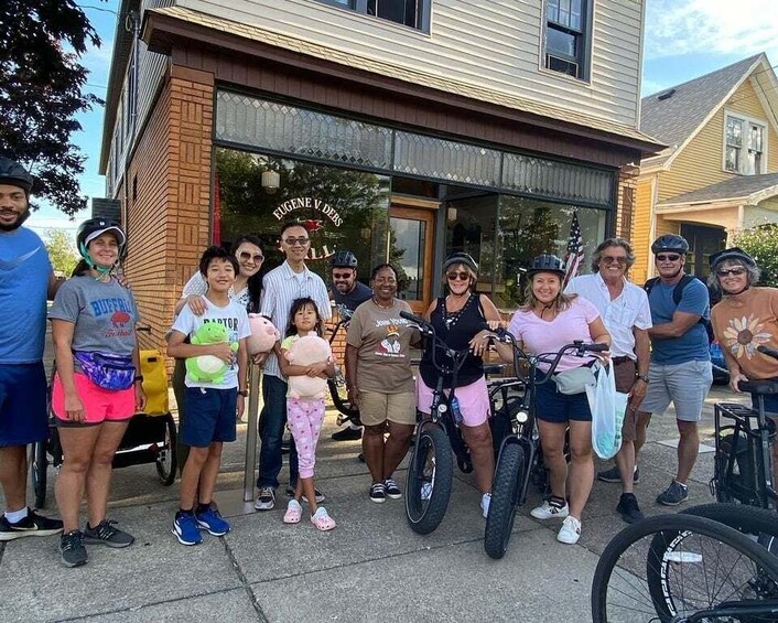 Picture 2 for Activity Wing Ride: The Hidden History of Chicken Wings Bike Tour