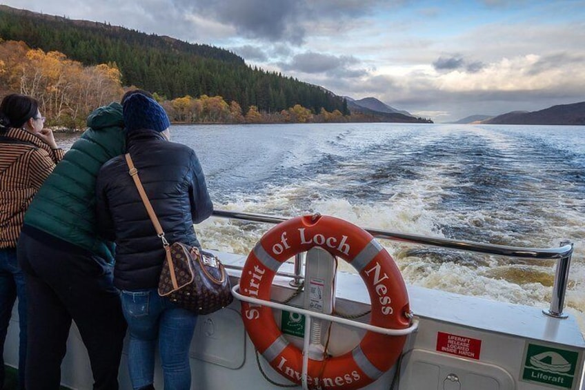 Loch Ness Boat Cruise