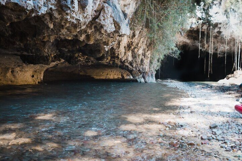 Private Cave Tubing @Nohoch Che'en