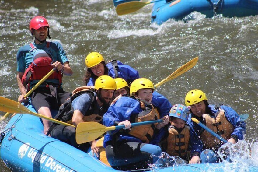 Raft the Beginner stretch on Clear Creek!