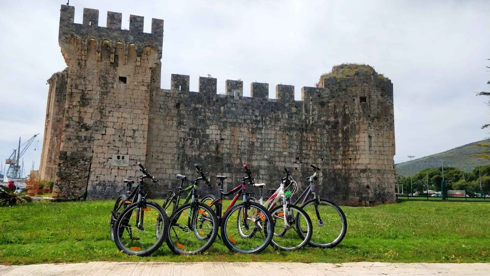 Trogir: Bike Rental Service