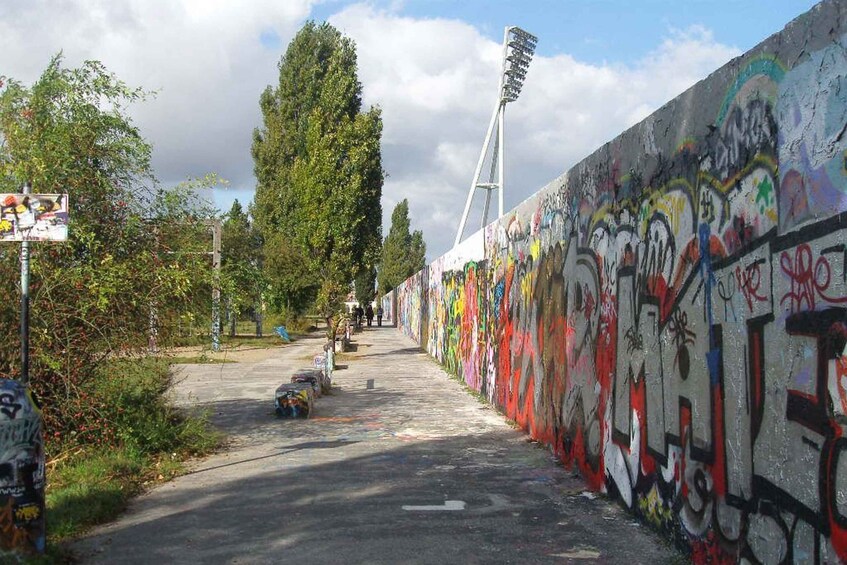 Picture 7 for Activity Berlin Wall: Small Group Guided Tour