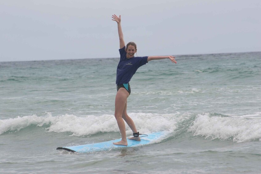 Picture 2 for Activity Gold Coast: 2-Hour Private Surf Lesson with Photo Package