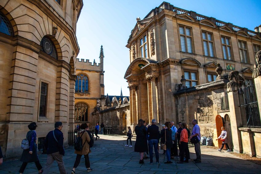 Picture 4 for Activity Oxford: Private Walking Tour with University Alumni Guide