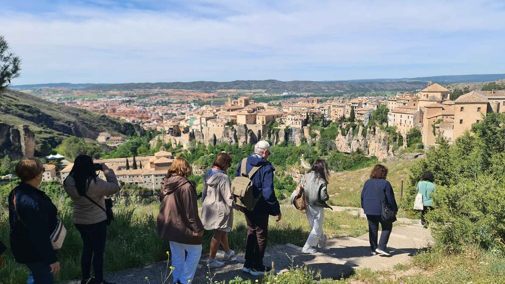 Picture 2 for Activity Madrid: Cuenca, Hanging Hauses and Cathedral Full-Day Trip