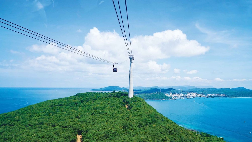 Southern Phu Quoc Tour and Cable Car Ride (Not Lunch)