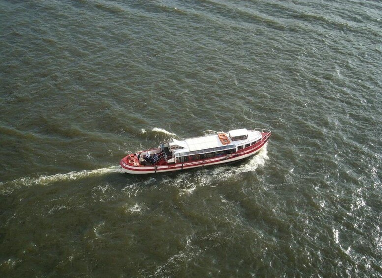 Picture 5 for Activity Hamburg: 2-Hour Harbor Cruise