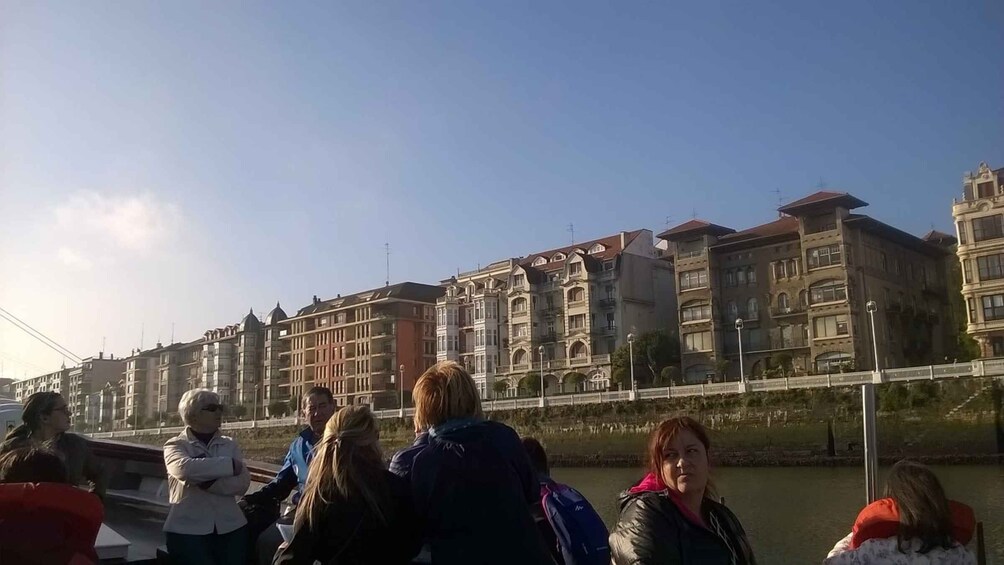 Picture 1 for Activity Bilbao: Boat and Walking Guided Tour with Pintxos