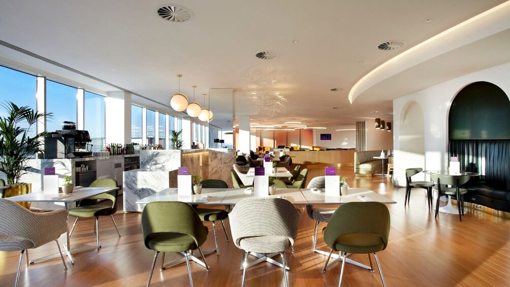 Plaza Premium Lounge at London Gatwick Airport (LGK)