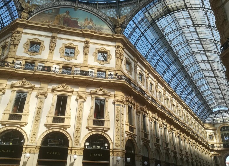 Picture 2 for Activity Milan: 4-Hour Art and History Private Walking Tour