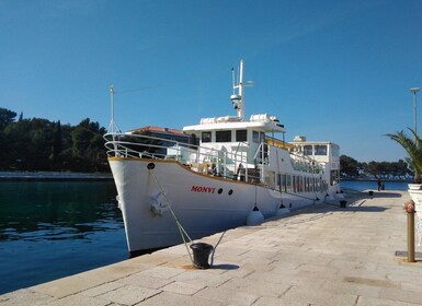 Poreč: Vrsar & Lim Fjord: Päiväretki Rovinjiin, Vrsariin & Lim Fjordiin