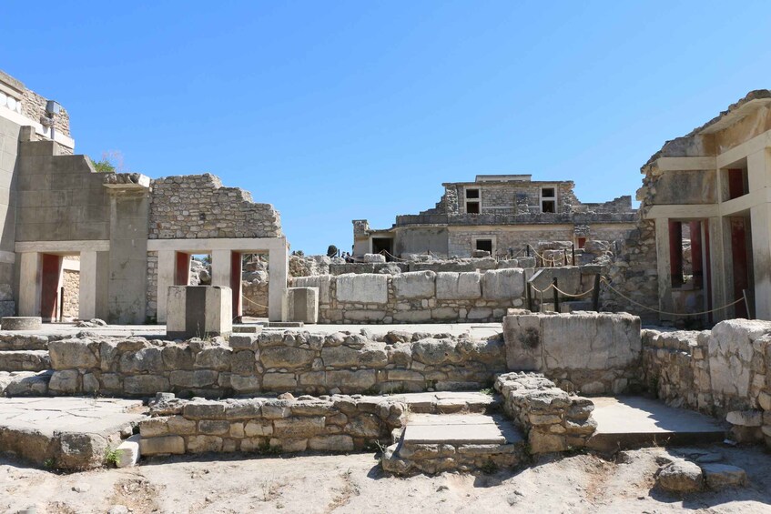 Picture 3 for Activity Knossos Palace Skip-the-Line Ticket & Private Guided Tour