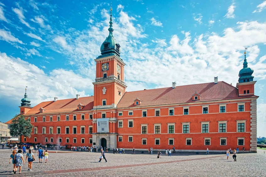 Warsaw: Skip-the-Line Royal Castle Guided Tour