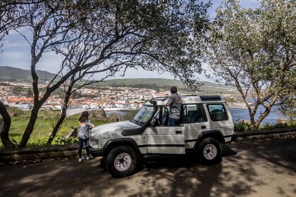 Von Angra aus: Ganztägige Jeeptour auf der Insel Terceira