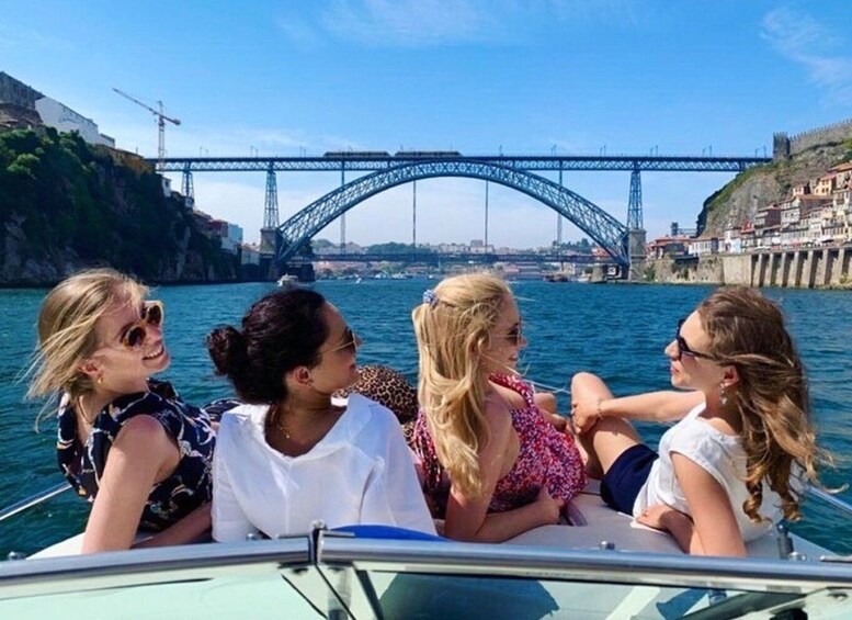 Porto: Douro River Boat Tour With Tasting