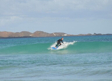 Fuerteventura: Learn to Surf Lesson