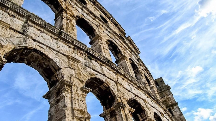 Pula: Arena Entrance Ticket