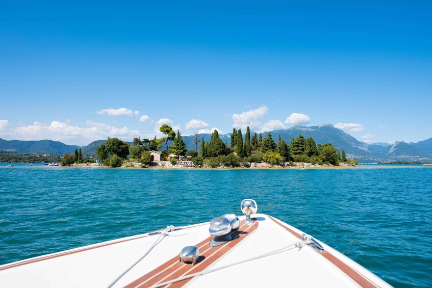 Picture 11 for Activity Sirmione: Scenic Afternoon Boat Cruise with Prosecco & Snack