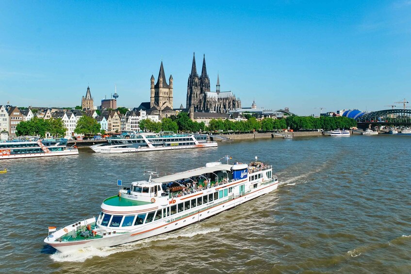 Picture 7 for Activity Cologne: Panoramic City Cruise