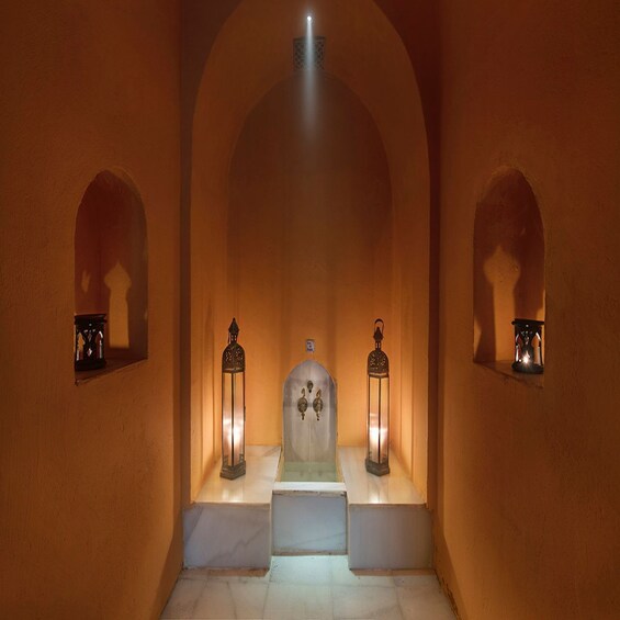 Picture 9 for Activity Córdoba: Hammam Al Ándalus Entry Ticket w/Optional Massage