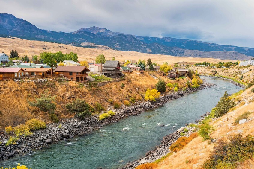 Picture 7 for Activity Jackson: 2-Day Yellowstone National Park Tour with Lunches