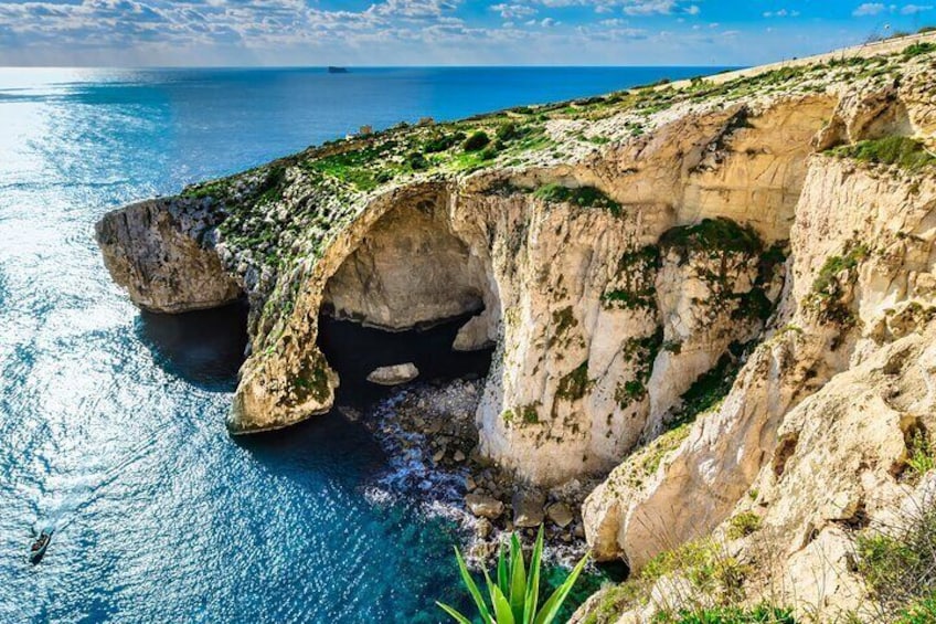 South of Malta and Prehistoric Temples Full-Day Tour with Lunch