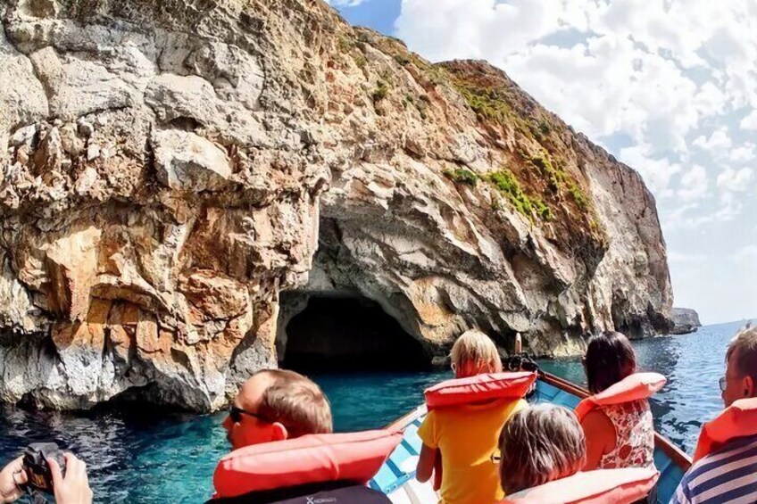 South of Malta and Prehistoric Temples Full-Day Tour with Lunch