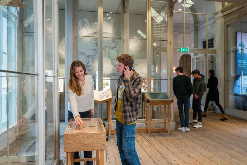 Picture 7 for Activity Amsterdam: ARTIS-Groote Museum Entry Ticket