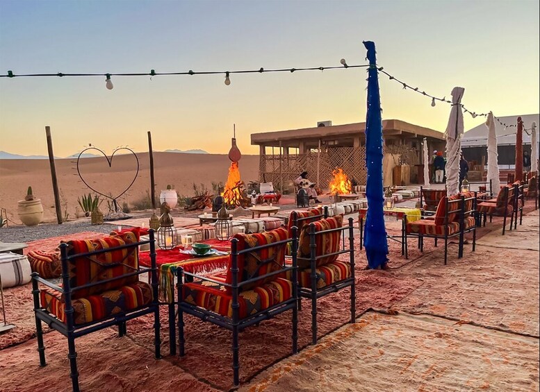 Marrakech: Agafay Desert Dinner with Pool & Quad/Camel Ride