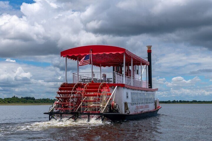 90-Minute Afternoon Riverboat ride in St Cloud