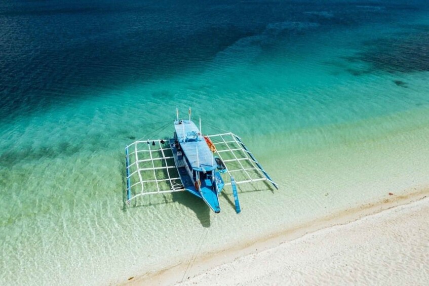 Picture 2 for Activity Coron: Barracuda Lake, Skeleton Wreck, Twin Lagoon Boat Tour