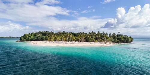 Samana: Cayo Levantado Day Trip by Boat