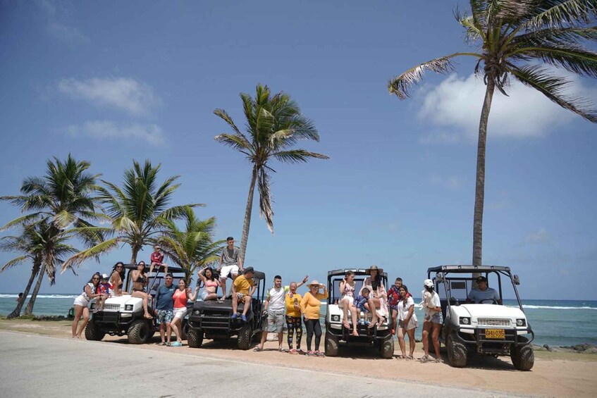 Picture 2 for Activity San Andres: 5-Seat Golf Cart Rental