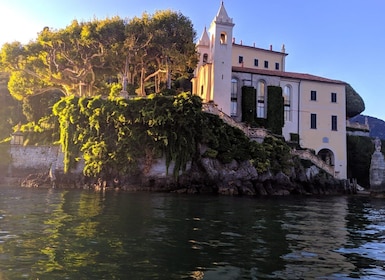Lake Como: Venetian-Style Boat Cruise in Small Groups