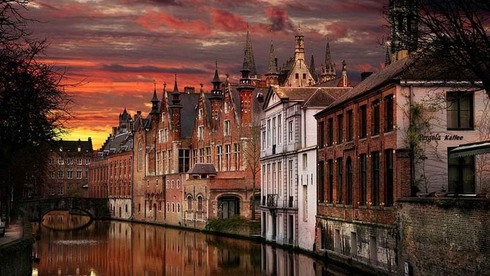 From Brussels: Bruges Day Trip with Optional Boat Tour