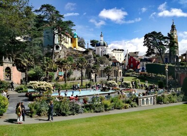 From Llandudno: Portmeirion, Snowdonia and Castles Tour