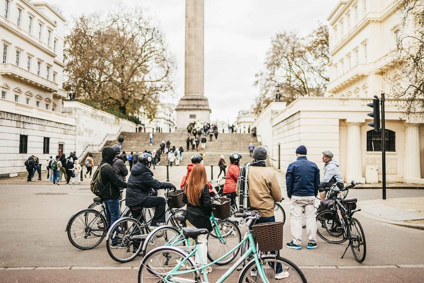 Picture 9 for Activity London: Parks and Palaces Guided Morning Bike Tour