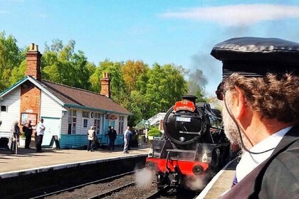 Dari York: Moors, Whitby, dan Kereta Api Uap Yorkshire