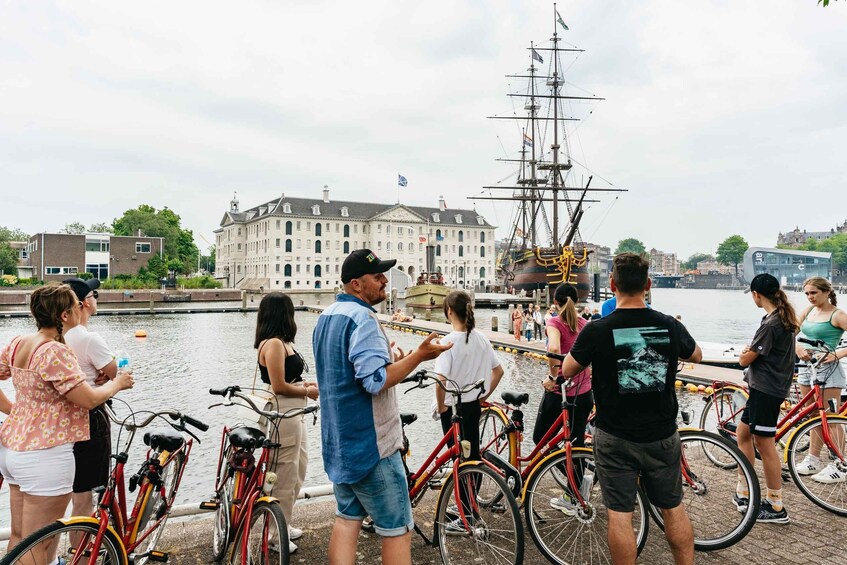 Picture 17 for Activity Amsterdam: Guided Bike Tour of Central Amsterdam