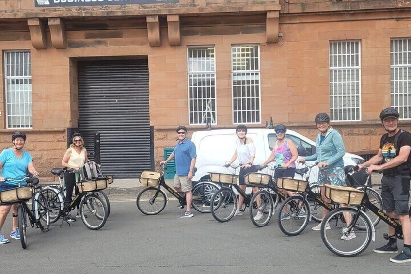 Fun Bike Tour in Glasgow