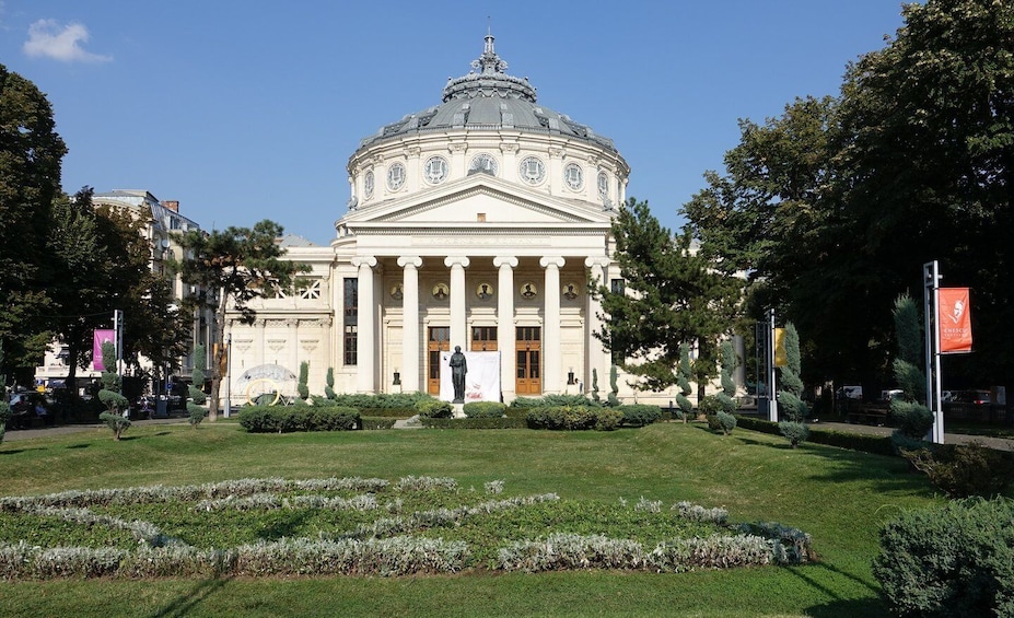 Best of Bucharest: Private Walking Tour