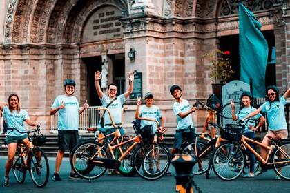 Manila: Historische Bambus-Radtour in Intramuros