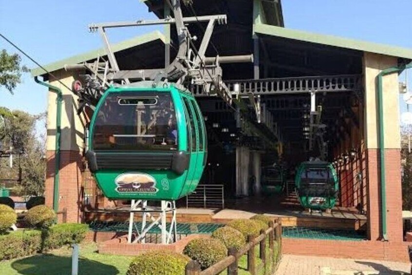 Aerial Cableway Private Tour from Johannesburg