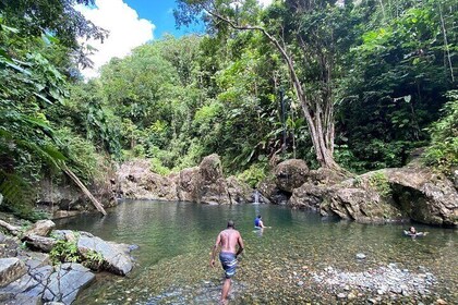 Early Bird River und Wanderabenteuer im El Yunque Regenwald